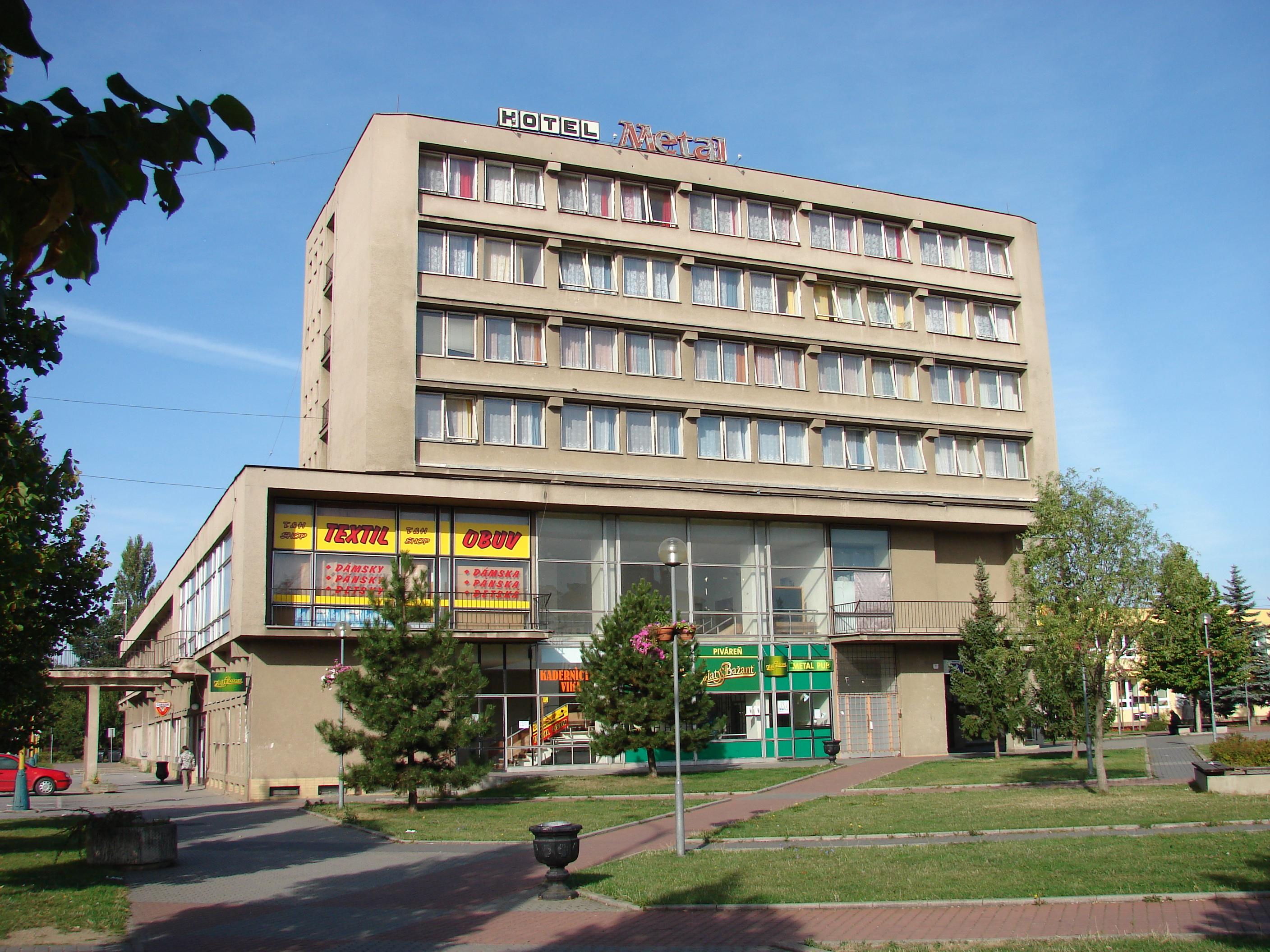 Ubytovňa METAL Šaca